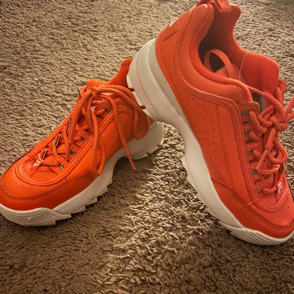 Orange Filas